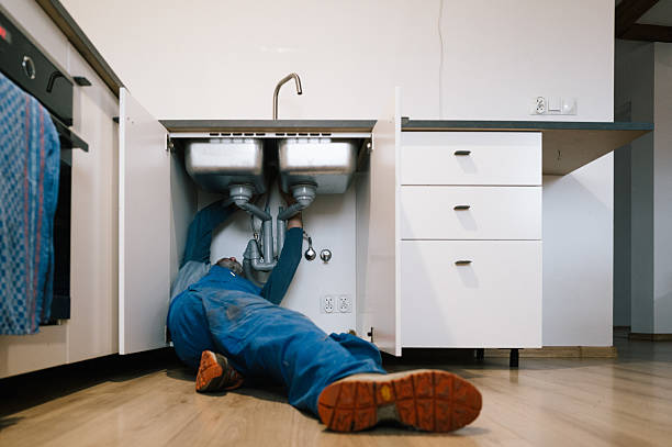 Professional Drain Cleaning technician working in Mercer Island, WA
